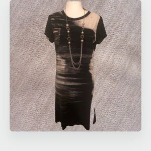 👇🏻$Reduced to lowest price Vera Wang retro shirt 👗